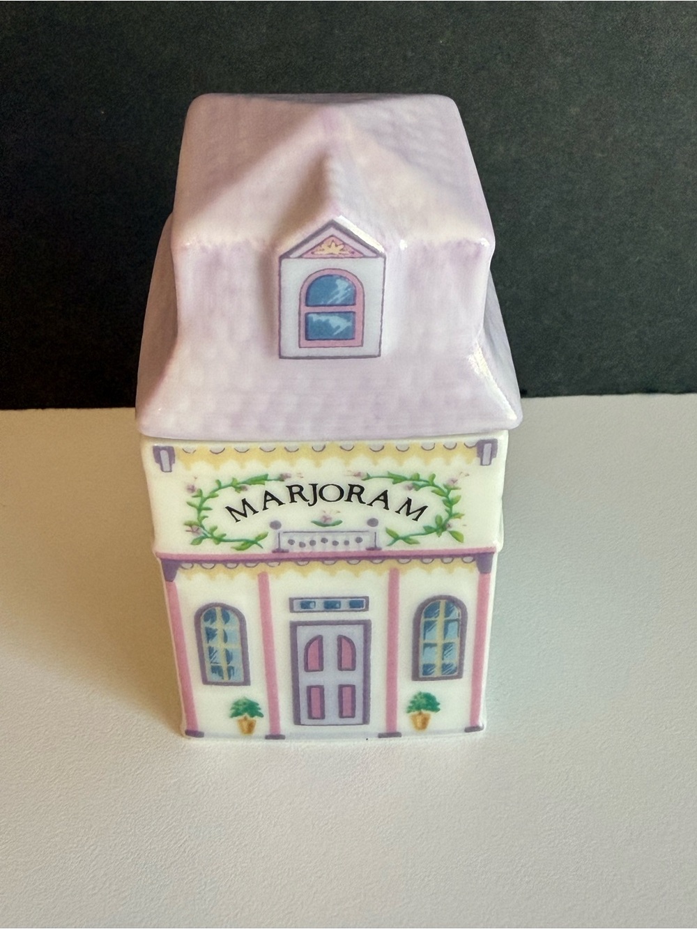 Lenox Spice House “Marjoram” 1989 Lenox Spice Village Collection NEW in box